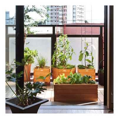 Wood Deco hexagon Planter